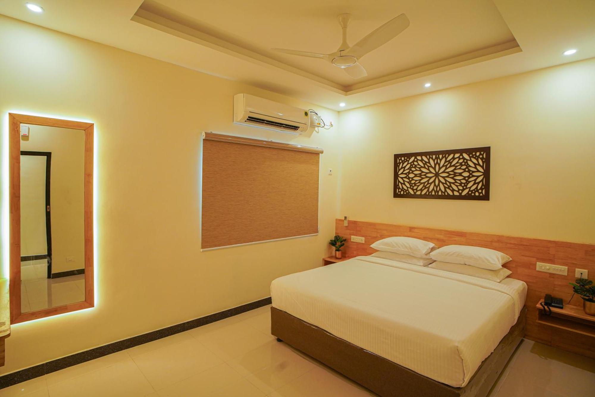 Отель Tpc Camphor Tiruchirappalli Экстерьер фото
